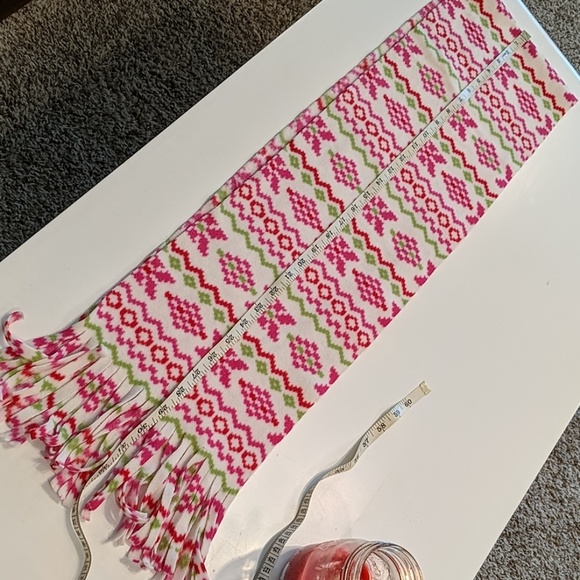 Winter Scarf - Picture 4 of 5